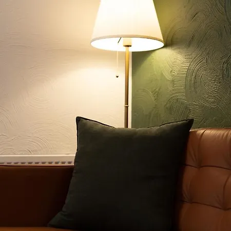 Jupa's Hotel